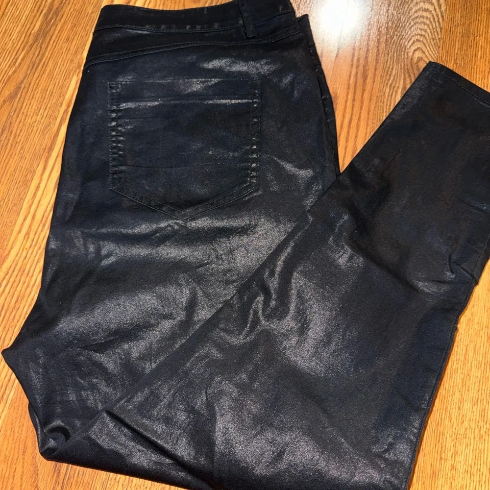 ASOS CURVE Black Coated Skinny Pants Shiny - Picture 2 of 3